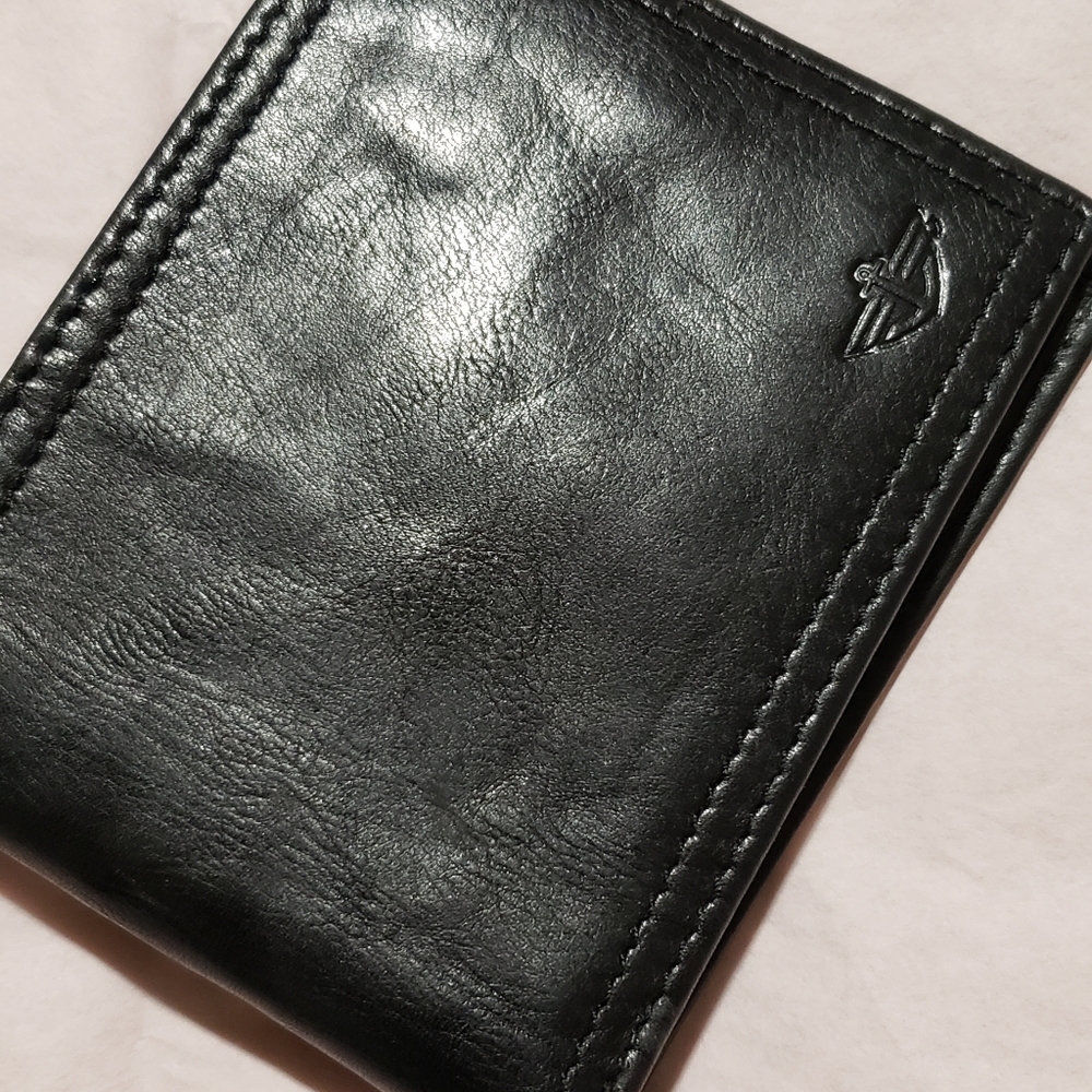DOCKERS WALLET - Picture 5 of 8
